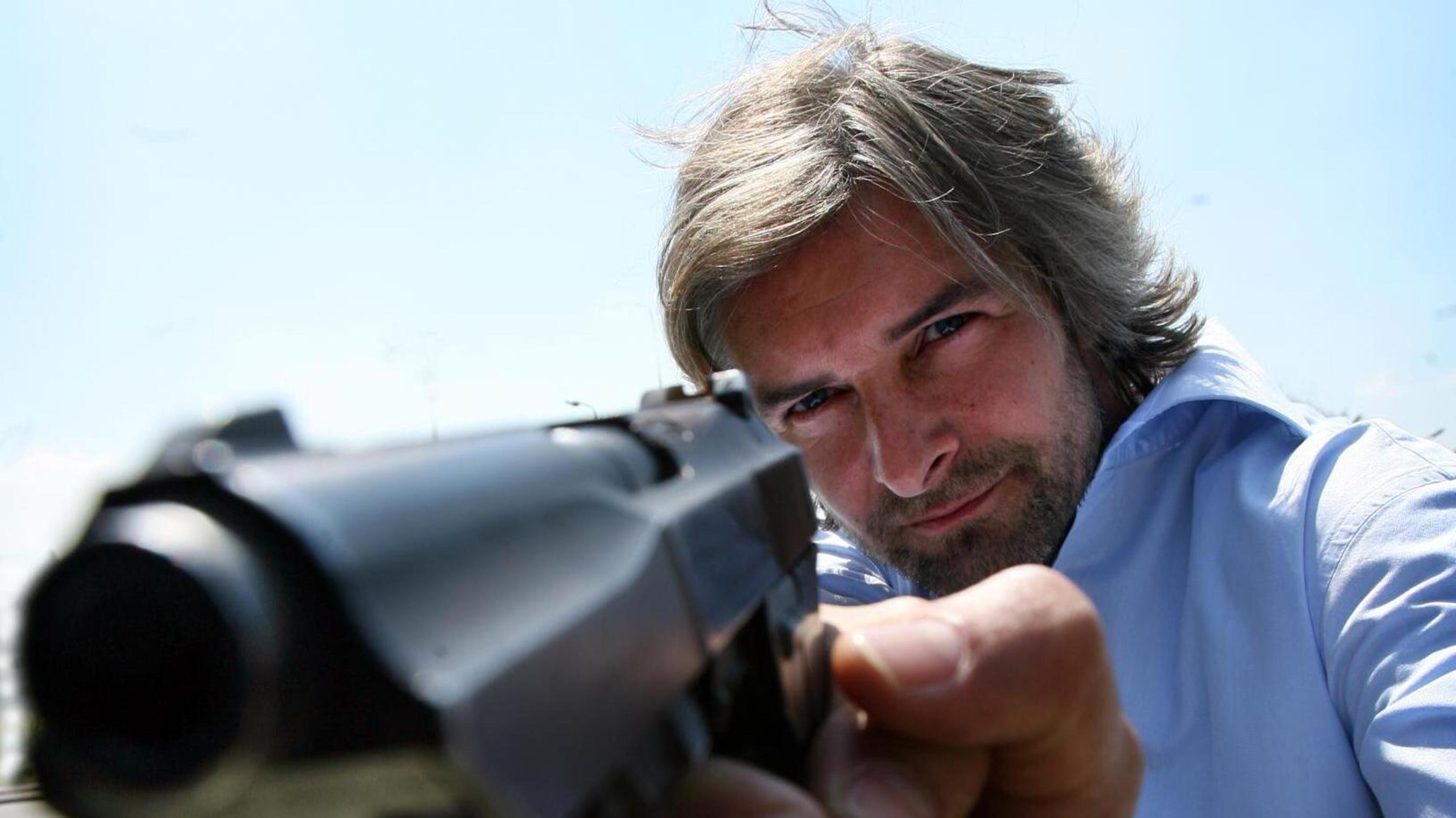 Wat doet Maastrichtse verhuiswagen voor woning Victor Reinier, Montfort mist Max en geen buitenland 